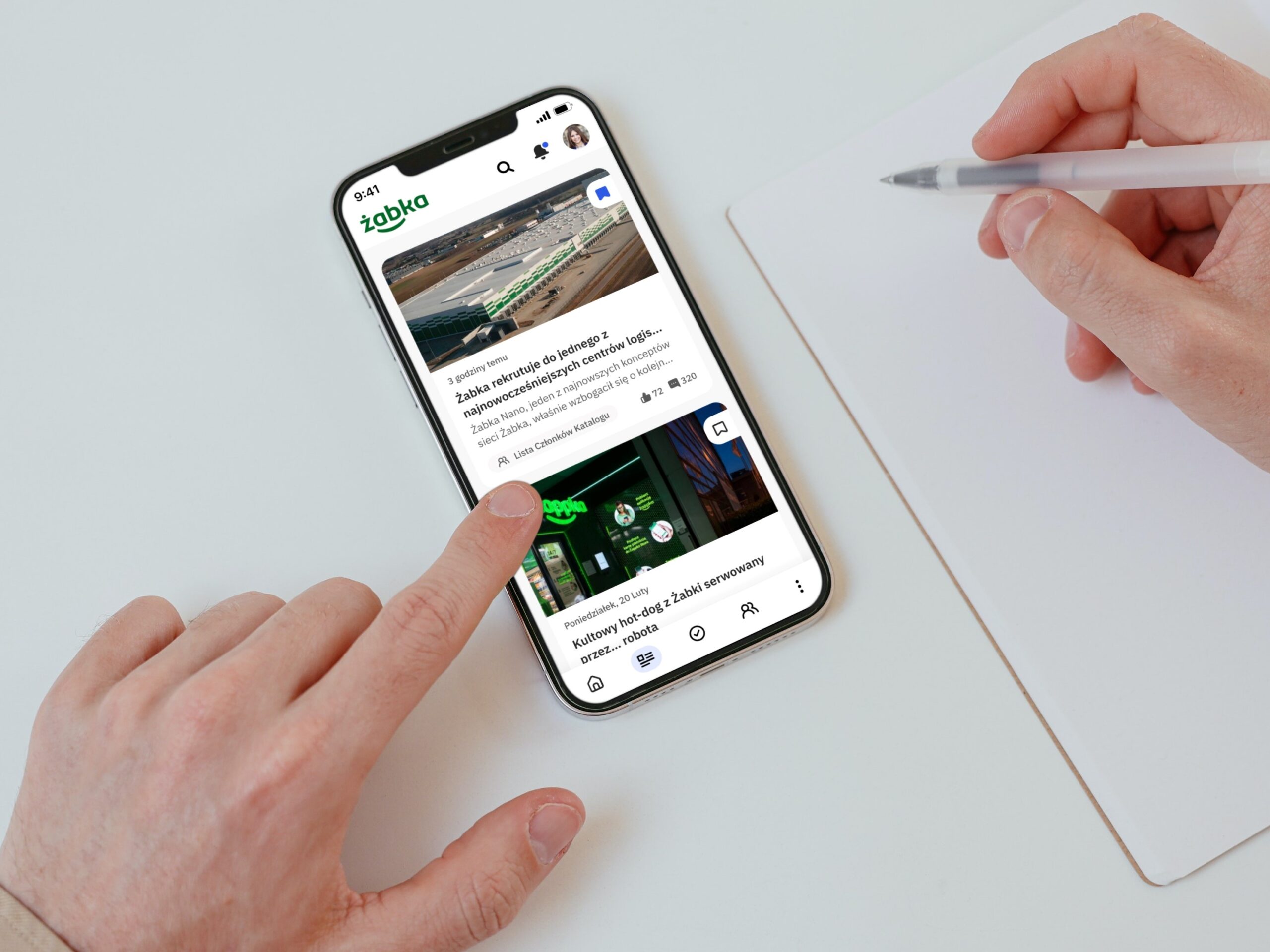 Connecting frontline and hybrid workers with one-stop mobile app connected with the best intranet